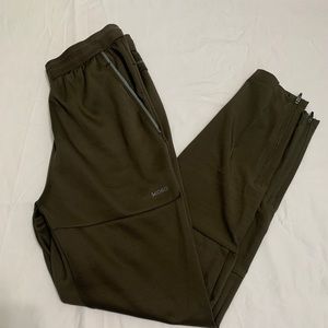 Army green jogger-small
